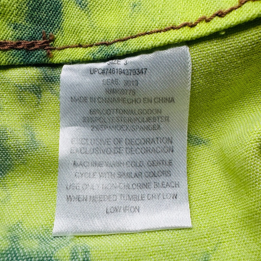 DREAM OUT LOUD BY SELENA GOMEZ Neon Green Tie Dye Frayed Denim Shorts Size 3 - Picture 5 of 7